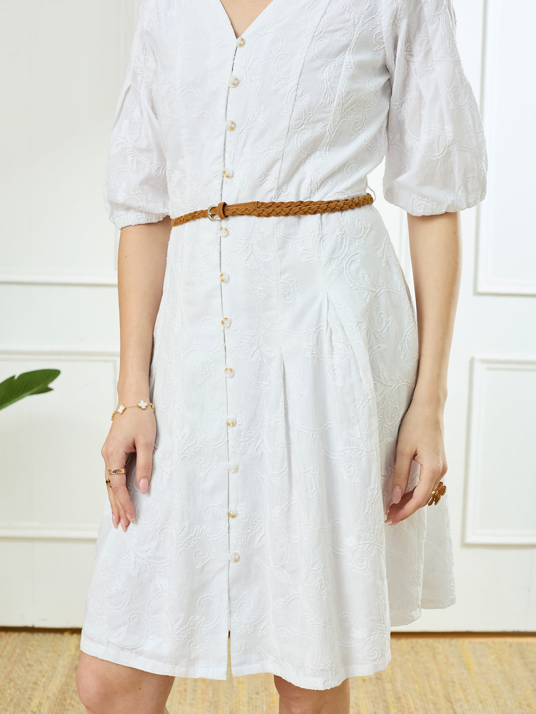 Latin Quarters Women's White Half Sleeves V-Neck Casual Embroidery Dress