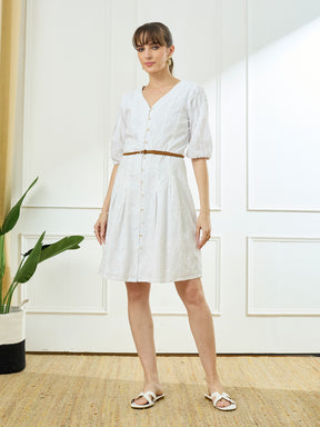 Latin Quarters Women's White Half Sleeves V-Neck Casual Embroidery Dress