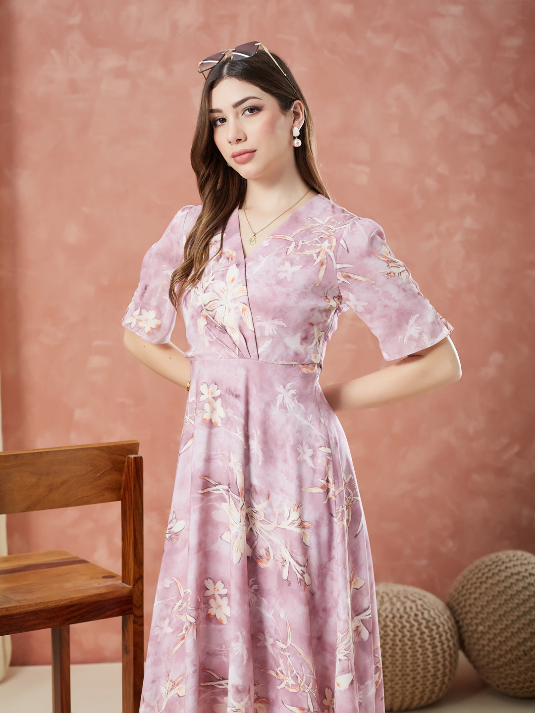 Latin Quarters Women's Pink Half Sleeves Printed V-Neck Casual Dress