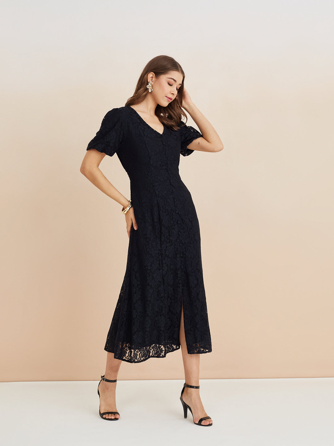 Latin Quarters Women'S Black V-Neck Half Sleeves Lace Party A-Line Dress