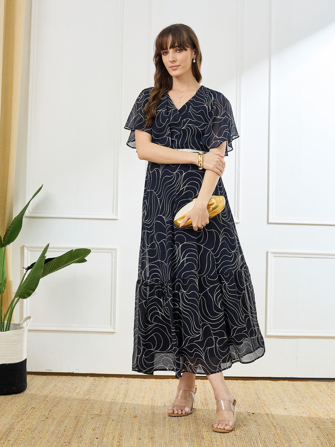 Latin Quarters Women's Blue Half Sleeves V-Neck Casual Printed Dress