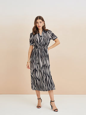 Latin Quarters Women'S Black Collar Neck Half Sleeves Printed Casual A-Line Dress