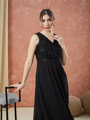 Latin Quarters Women's Black Sleeveless Sequin V-Neck Evening Dress