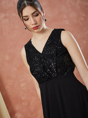 Latin Quarters Women's Black Sleeveless Sequin V-Neck Evening Dress