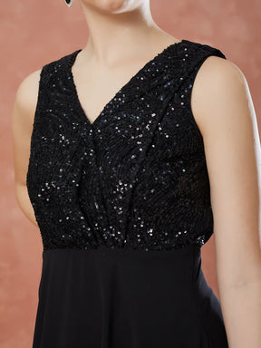 Latin Quarters Women's Black Sleeveless Sequin V-Neck Evening Dress