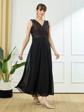 Latin Quarters Women's Black Sleeveless V-Neck Party Embellished Dress