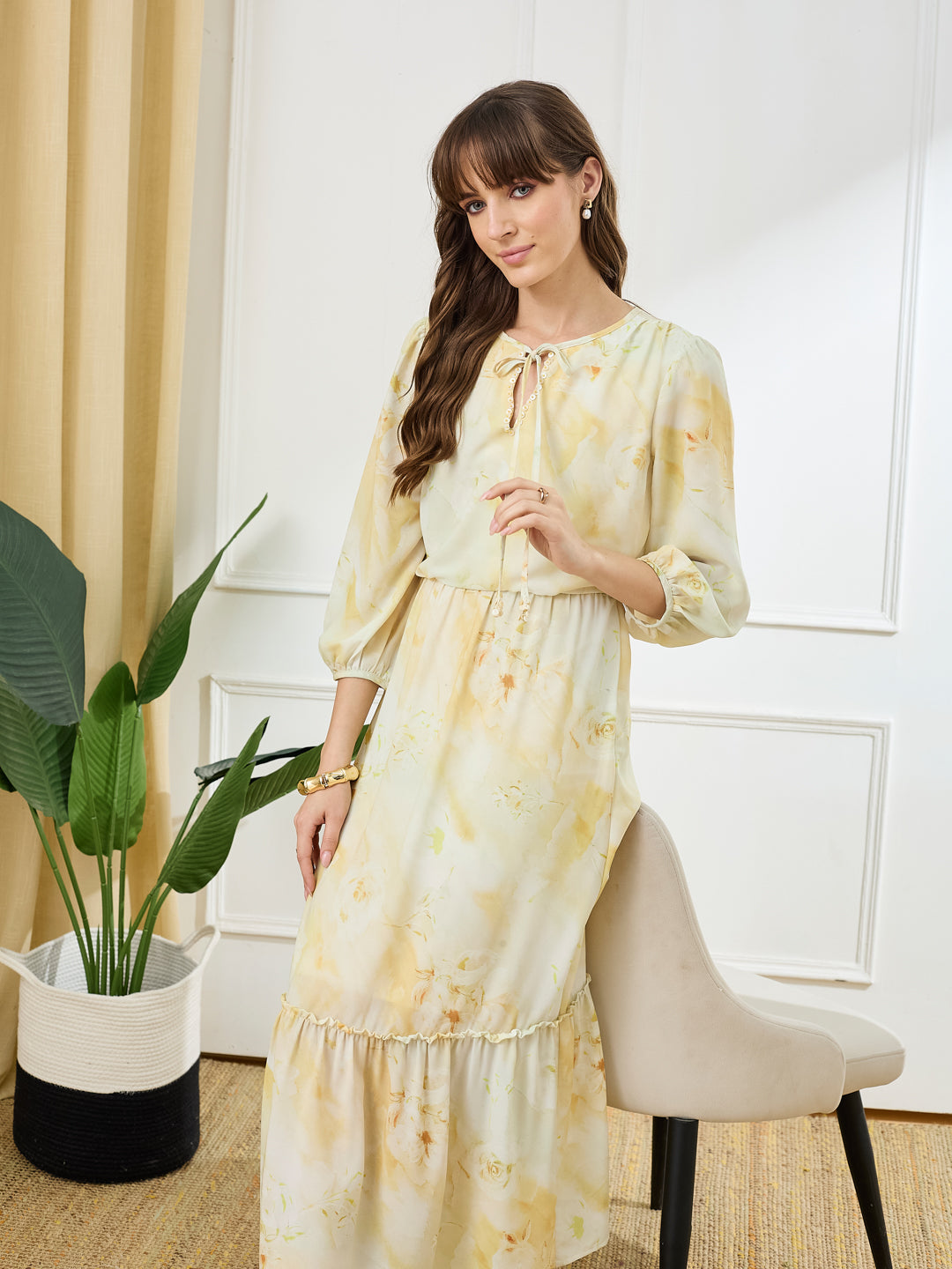 Latin Quarters Women's Yellow 3/4th Sleeves Tie Neck Casual Printed Dress
