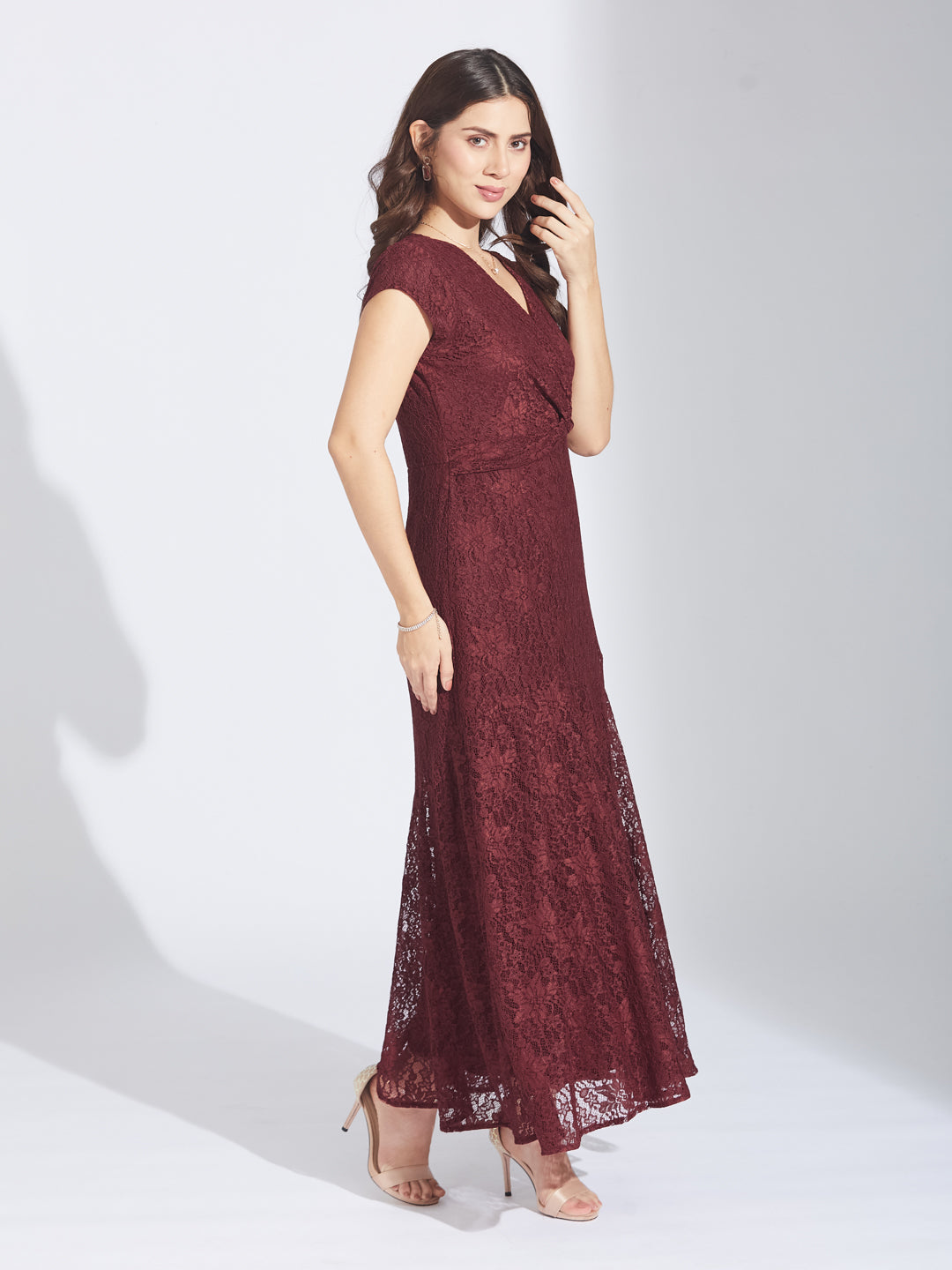Latin Quarters Women's Maroon Cap Sleeves Self Design V-Neck Party Dress
