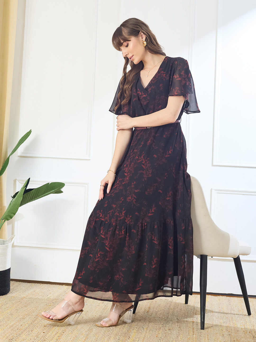 Latin Quarters Women's Black Printed V-Neck Half Sleeve Casual Fit & Flare Dress