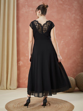 Latin Quarters Women's Black Cap Sleeves Sequin V-Neck Evening Dress