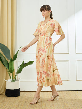 Latin Quarters Women's Yellow Half Sleeves V-Neck Casual Printed Dress