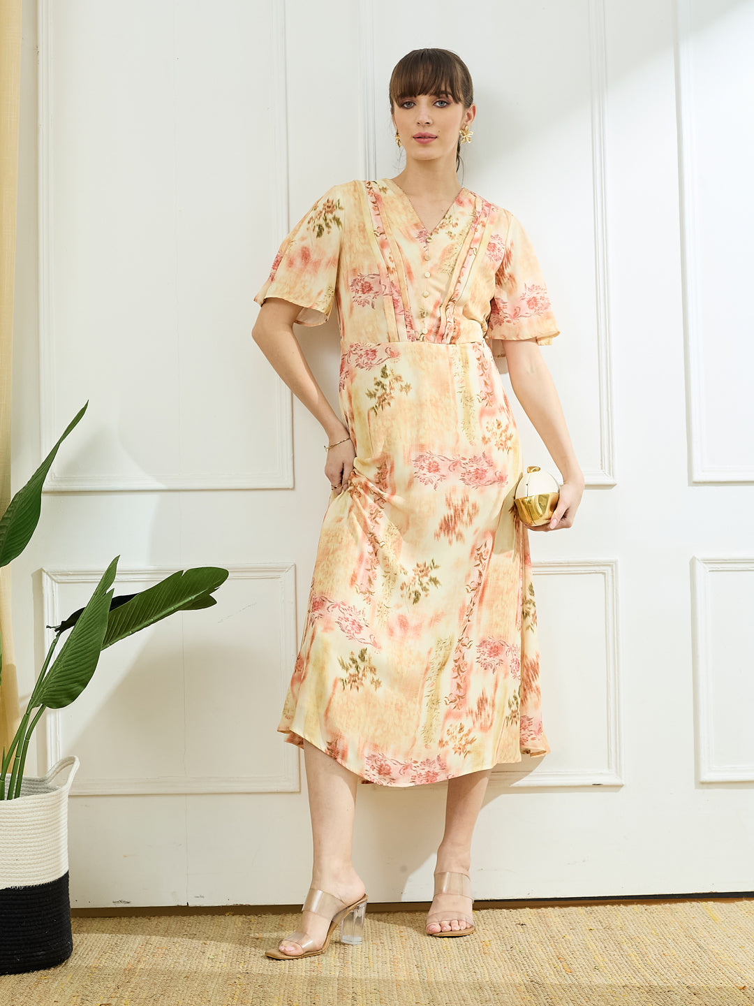 Latin Quarters Women's Yellow Half Sleeves V-Neck Casual Printed Dress