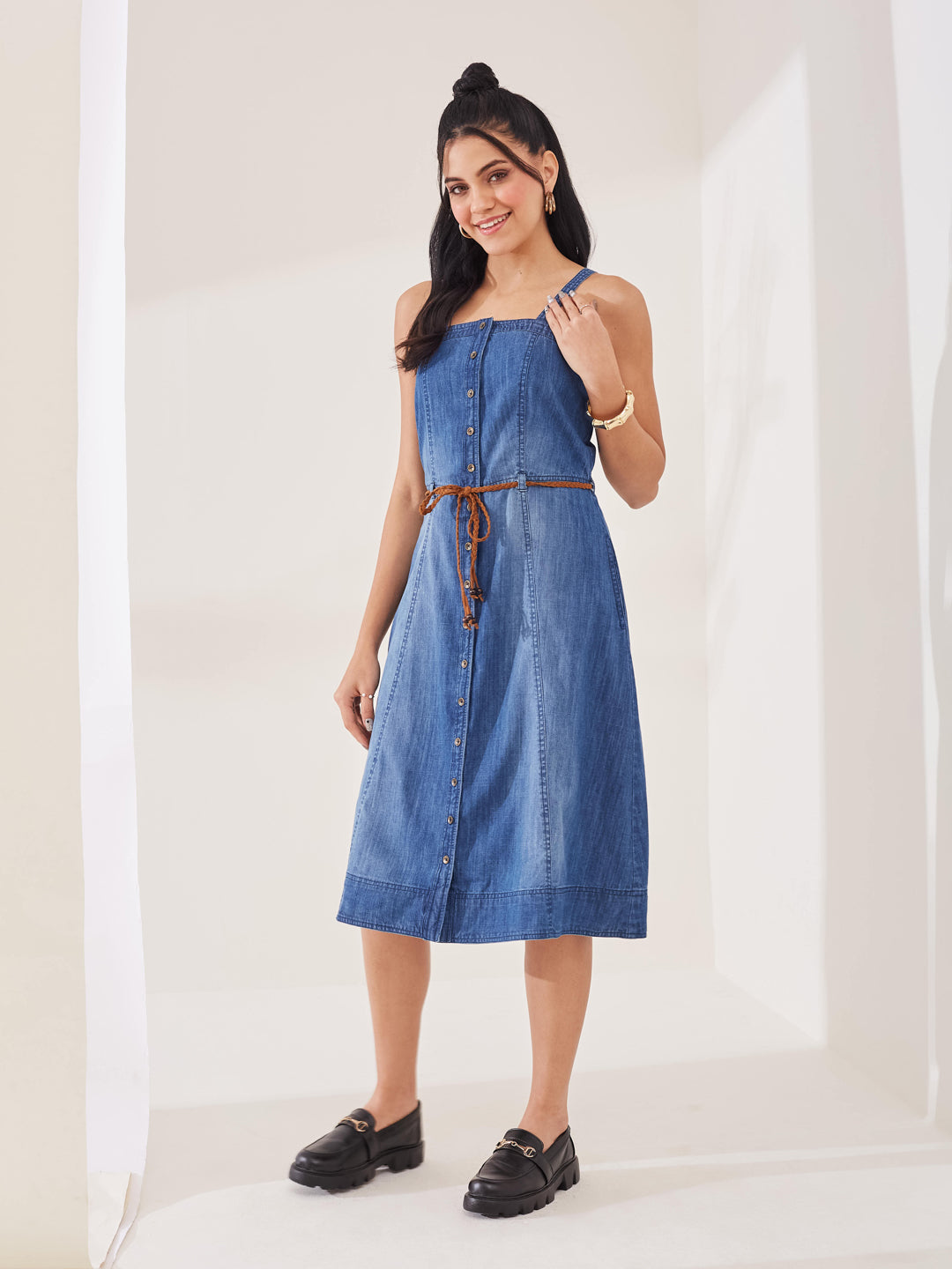 Latin Quarters Women's Blue Solid Strappy Square Neck Casual Shirt Dress
