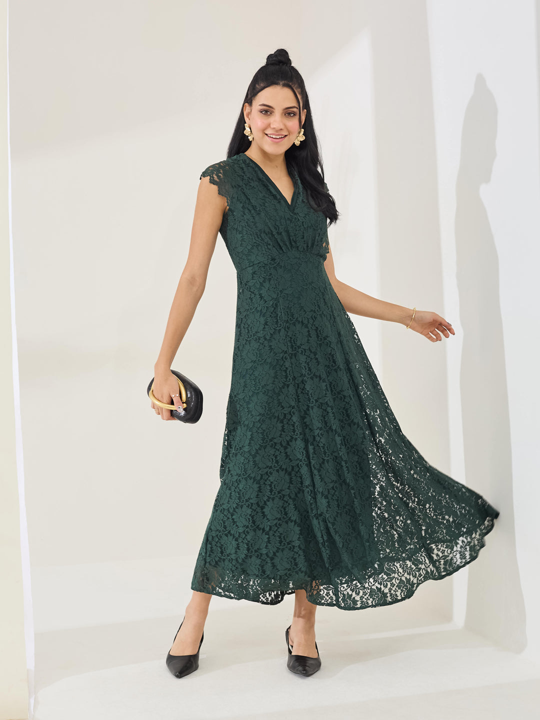 Latin Quarters Women's Green Cap Sleeve V-Neck Party A-Line Dress
