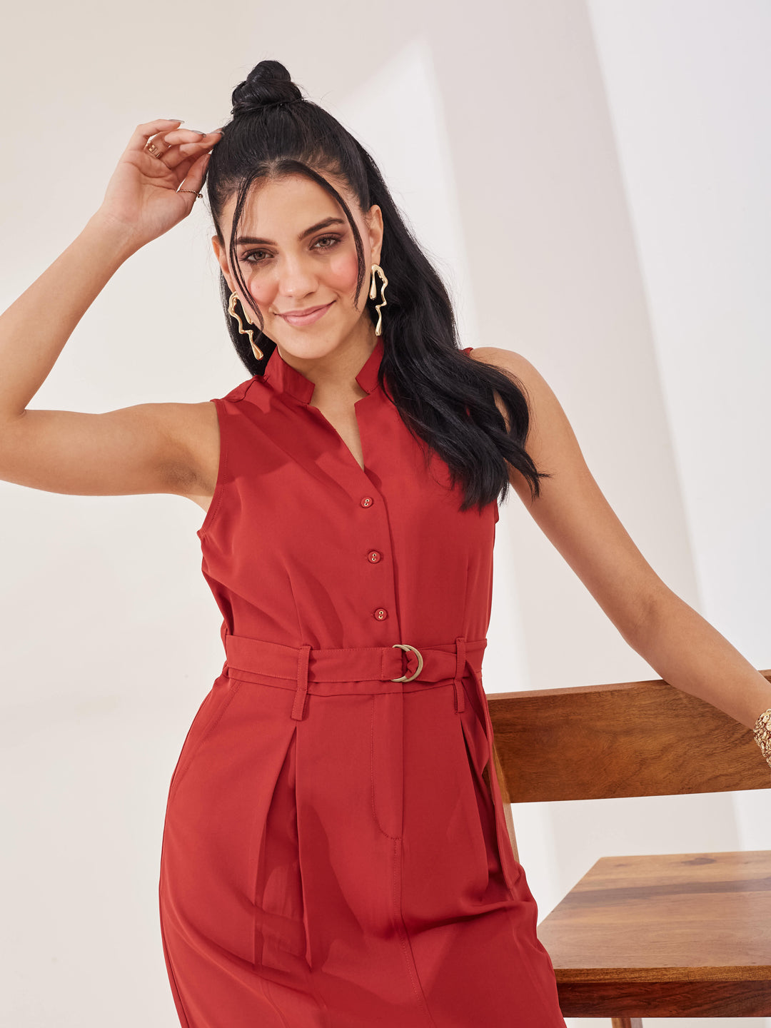 Latin Quarters Women's Rust Solid Sleeveless Mandarin Neck Casual Shirt Dress