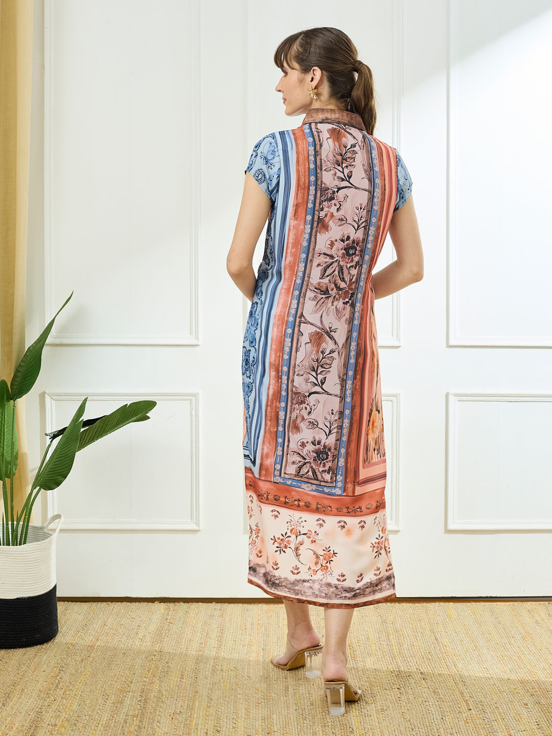 Latin Quarters Women's Rust Cap Sleeves Collar Neck Casual Printed Dress