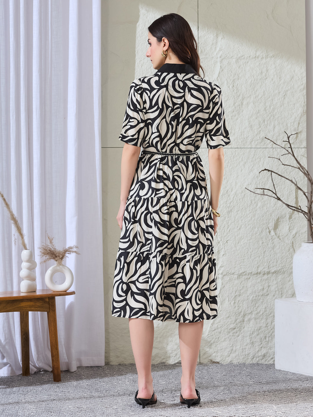 Latin Quarters Women's Black Printed Half Sleeves Collared Casual Shirt Dress