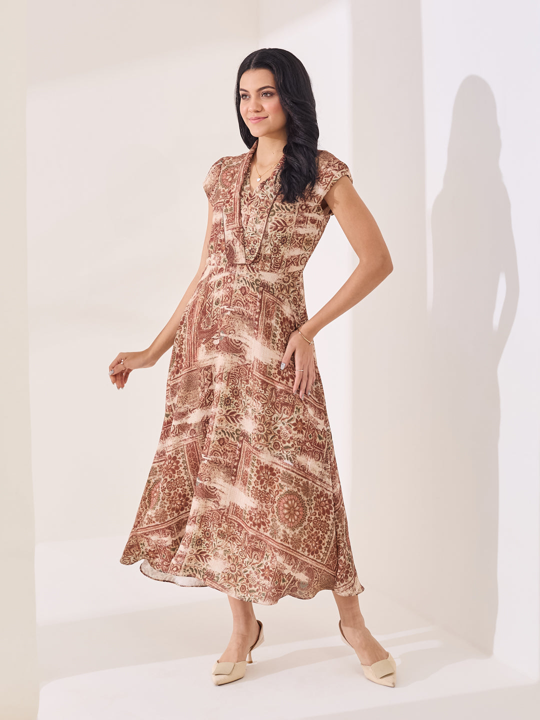 Latin Quarters Women's Rust Printed Cap Sleeve V-Neck Casual A-Line Dress