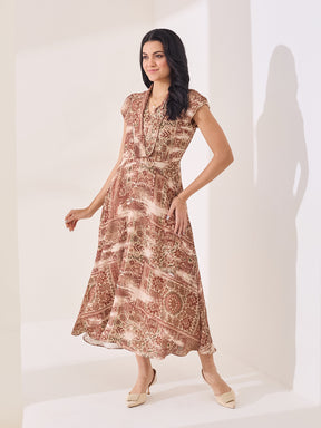Latin Quarters Women's Rust Printed Cap Sleeve V-Neck Casual A-Line Dress