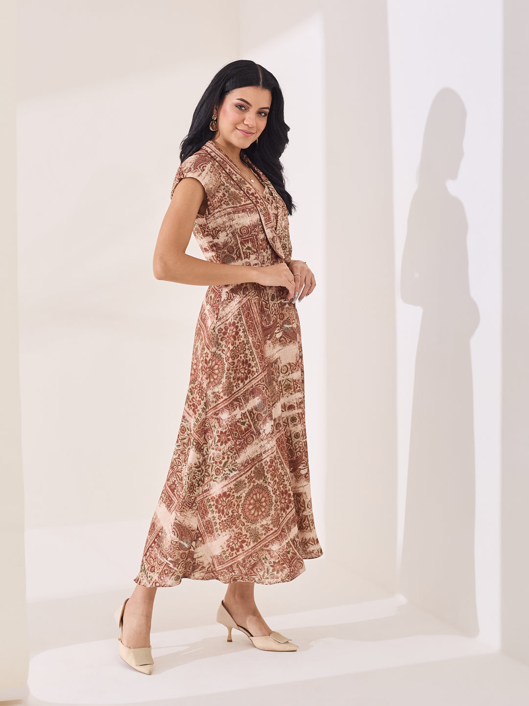 Latin Quarters Women's Rust Printed Cap Sleeve V-Neck Casual A-Line Dress