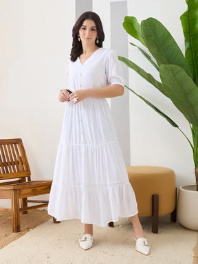 Latin Quarters Women White Solid Midi Half Sleeves V-Neck Casual Dress