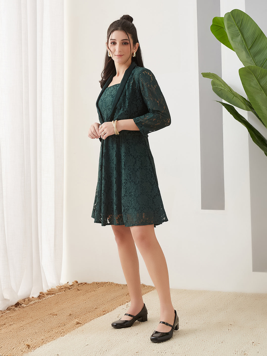 Latin Quarters Women Green Knee Length Strappy Square Neck Casual Dress