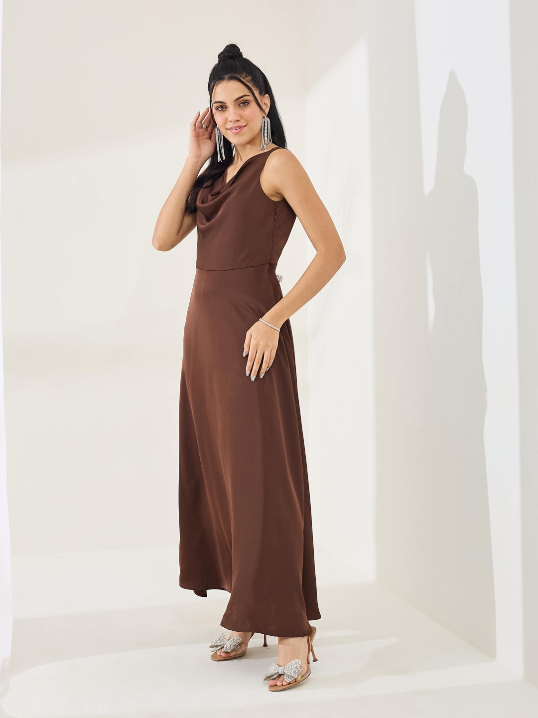Latin Quarters Women's Brown Solid Sleeveless Cowl Neck Party A-Line Dress
