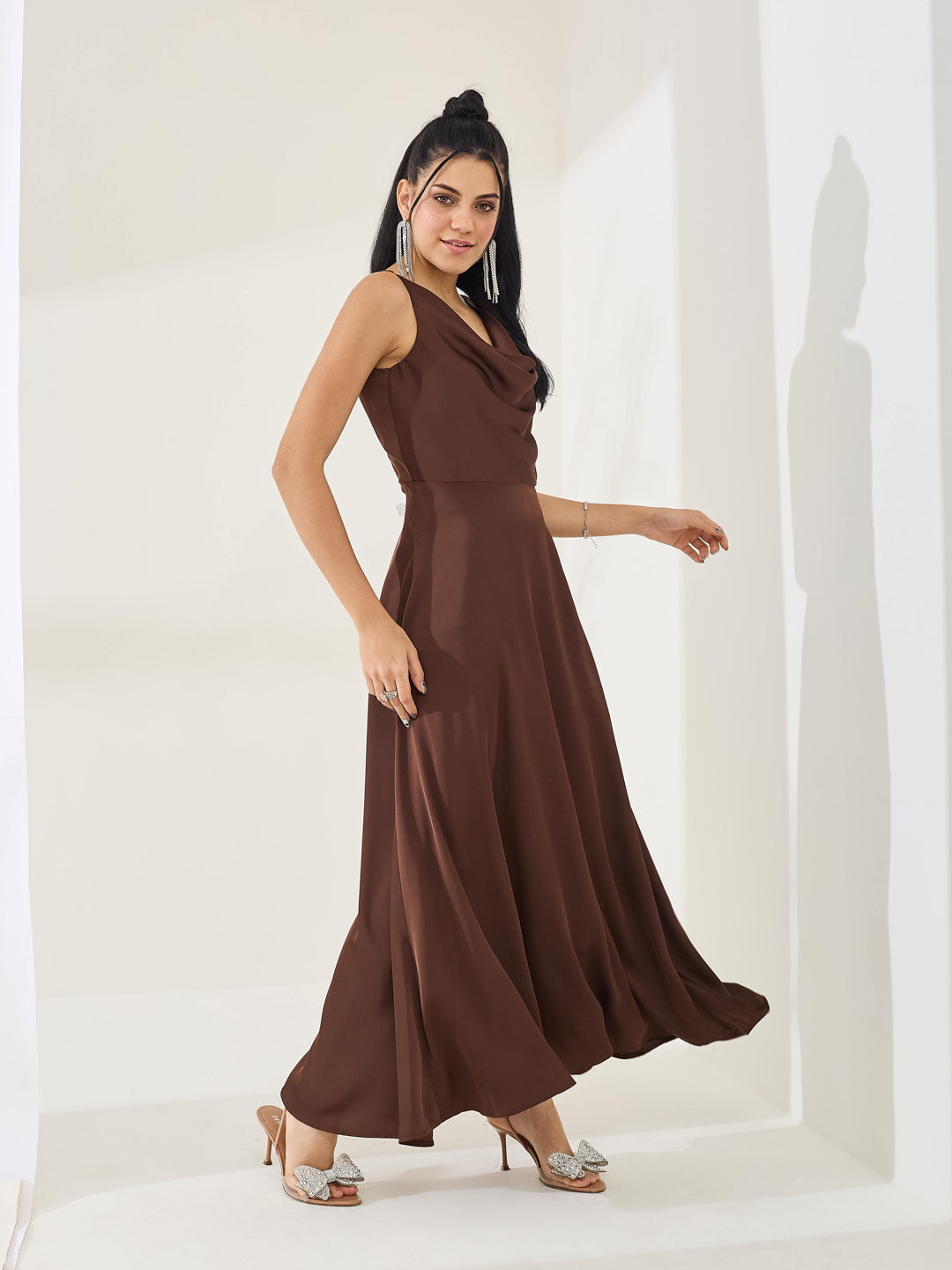 Latin Quarters Women's Brown Solid Sleeveless Cowl Neck Party A-Line Dress