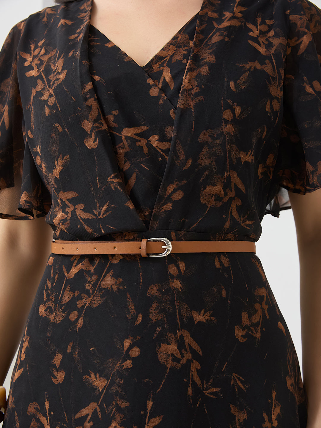 Latin Quarters Women Black Printed Maxi Half Sleeves V-Neck Casual Dress