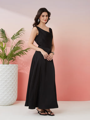 Latin Quarters Women's Black Solid Cowl Neck Sleeveless Party A-Line Dress