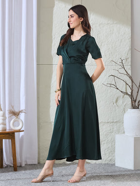 Latin Quarters Women's Green Solid Half Sleeves V-Neck Party A-Line Dress