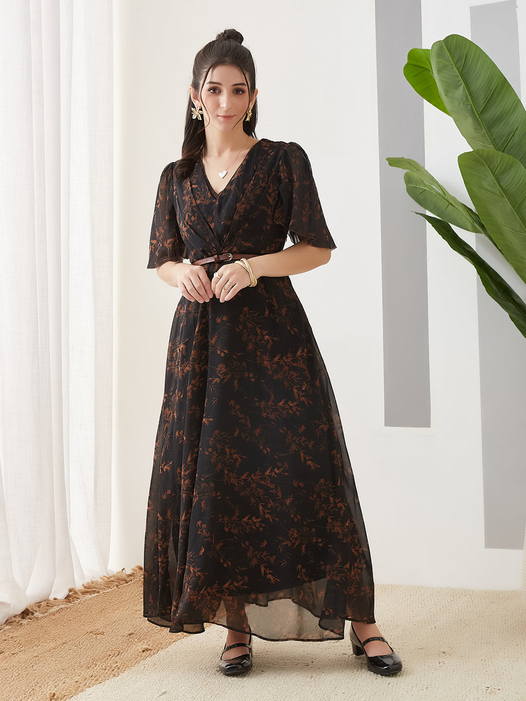 Latin Quarters Women Black Printed Half Sleeves Casual Dress