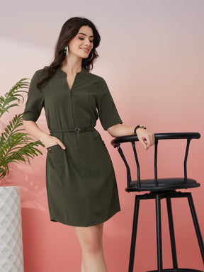 Latin Quarters Women's Green Solid Mandarin Neck Half Sleeves Casual Bodycon Dress