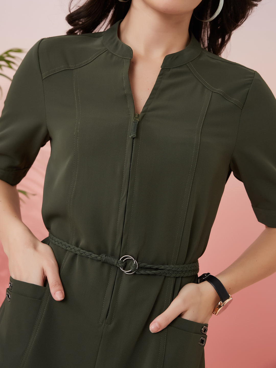 Latin Quarters Women's Green Solid Mandarin Neck Half Sleeves Casual Bodycon Dress