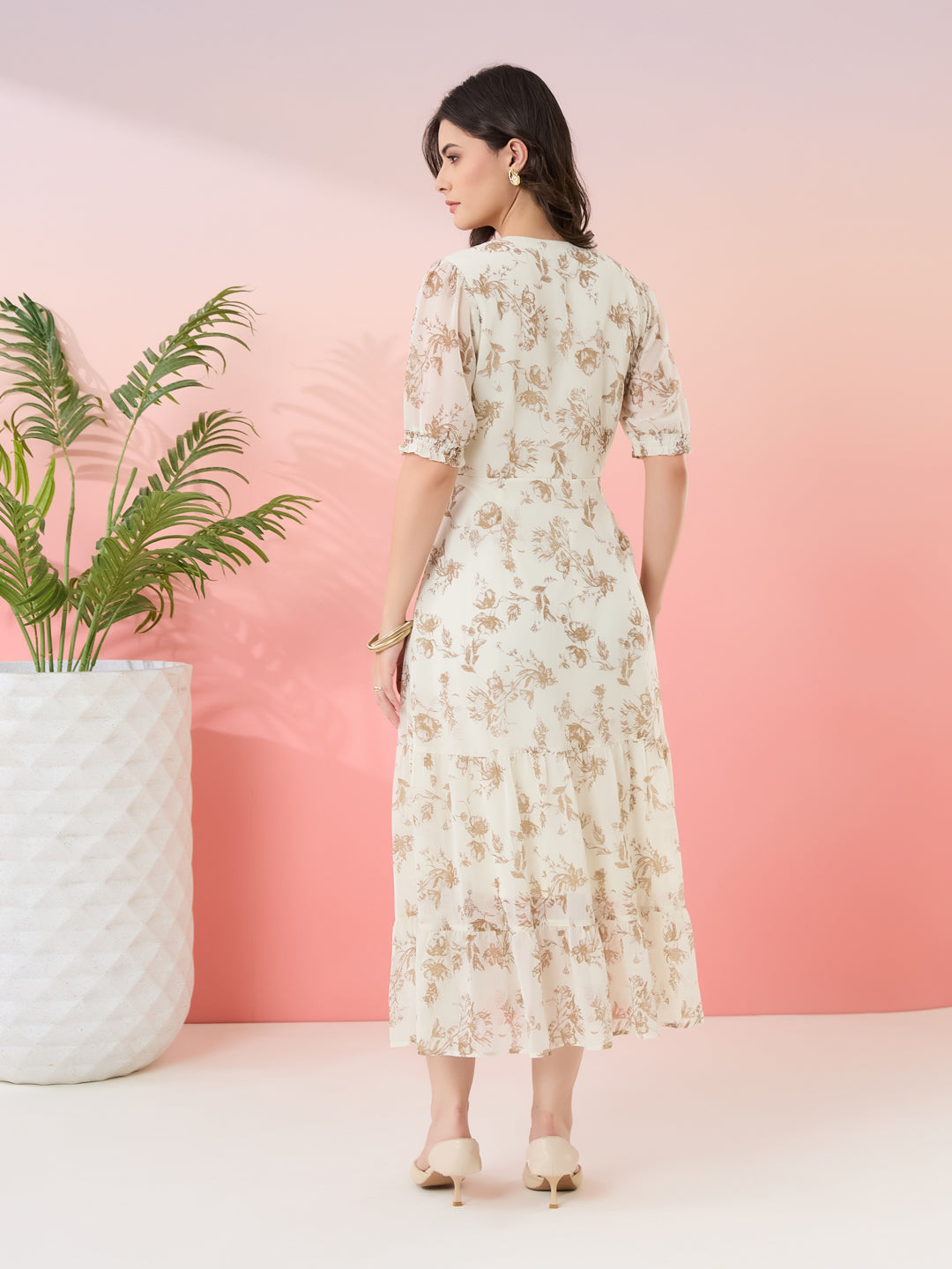 Latin Quarters Women's Off White Printed V-Neck Half Sleeves Casual Fit & Flare Dress