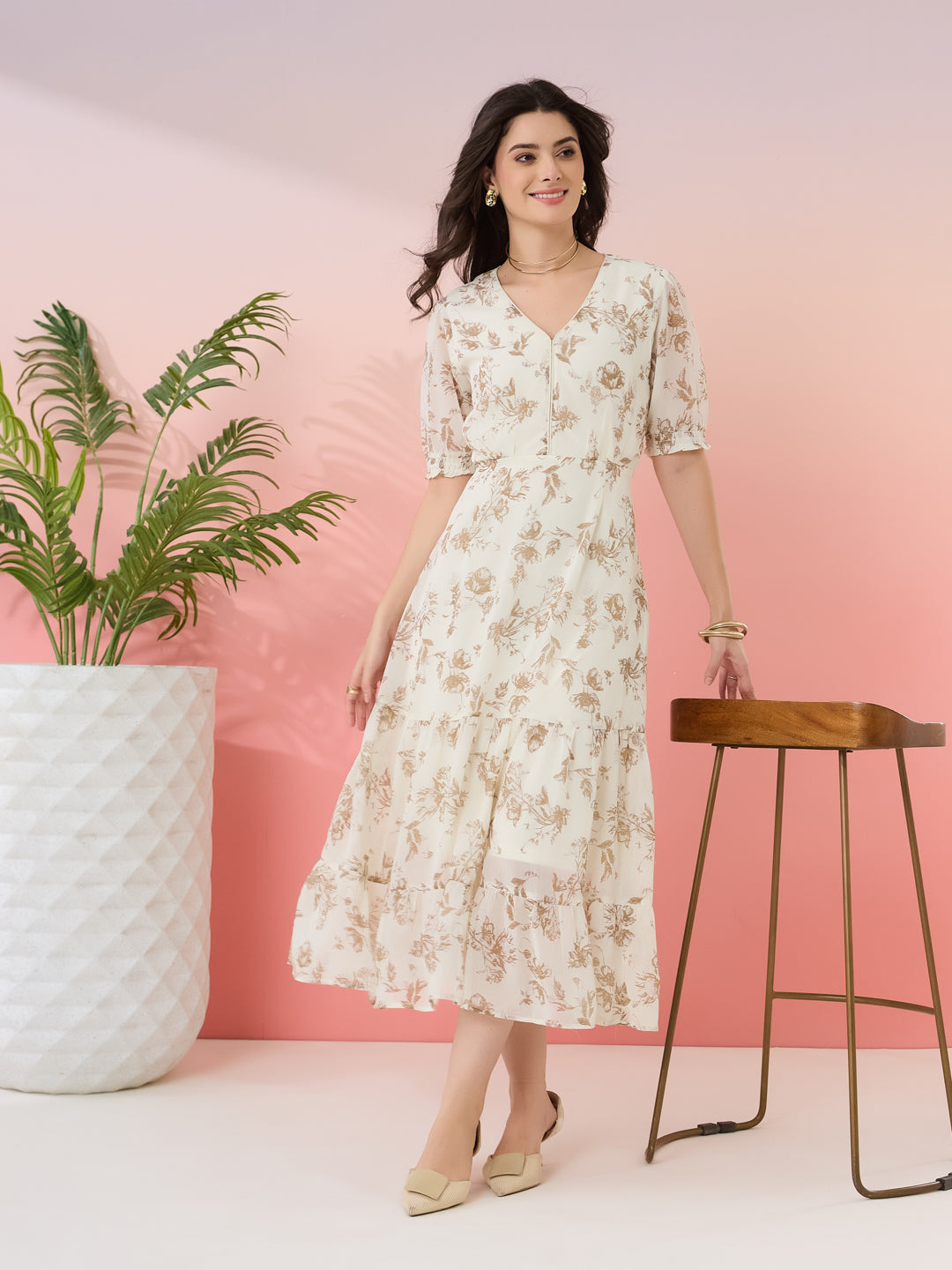 Latin Quarters Women's Off White Printed V-Neck Half Sleeves Casual Fit & Flare Dress