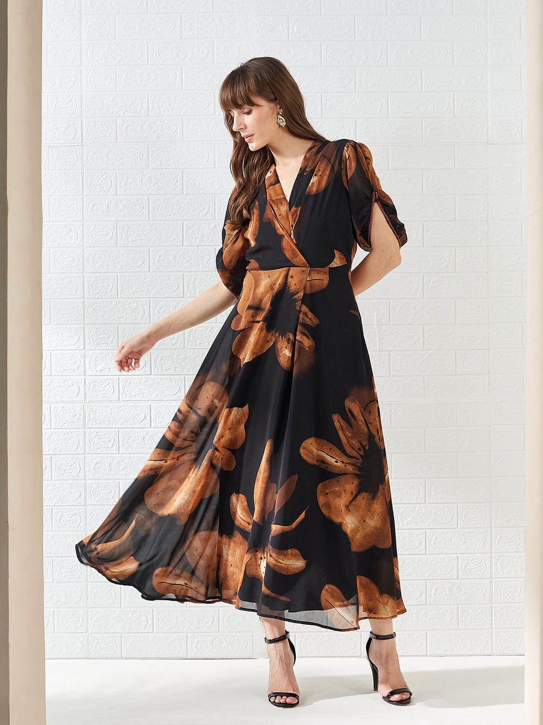 Latin Quarters Women's Brown Printed V-Neck Half Sleeves Casual A-Line Dress