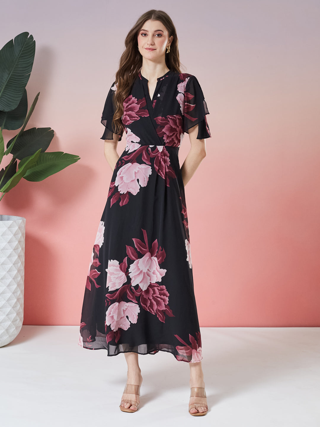 Latin Quarters Women's Black Printed Half Sleeve V-Neck Casual A-Line Dress
