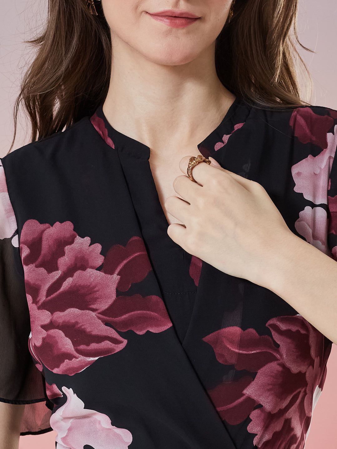 Latin Quarters Women's Black Printed Half Sleeve V-Neck Casual A-Line Dress