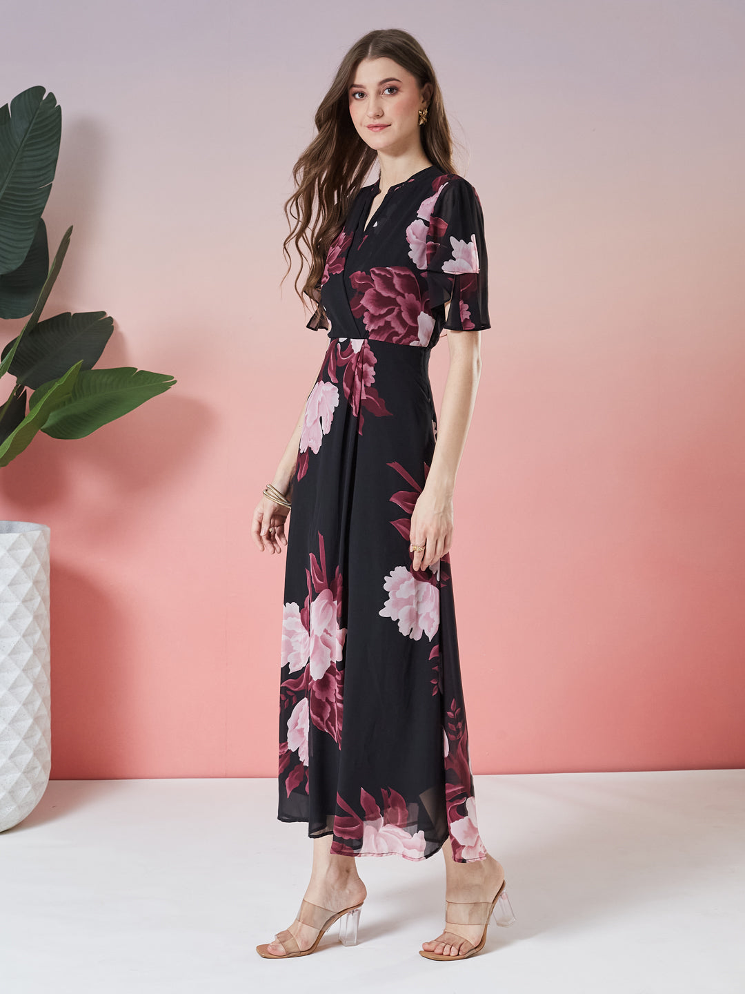 Latin Quarters Women's Black Printed Half Sleeve V-Neck Casual A-Line Dress