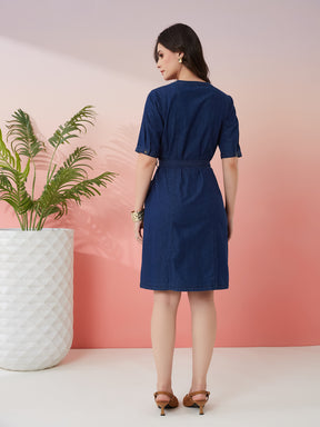 Latin Quarters Women's Blue Solid Round Neck Half Sleeves Casual Bodycon Dress