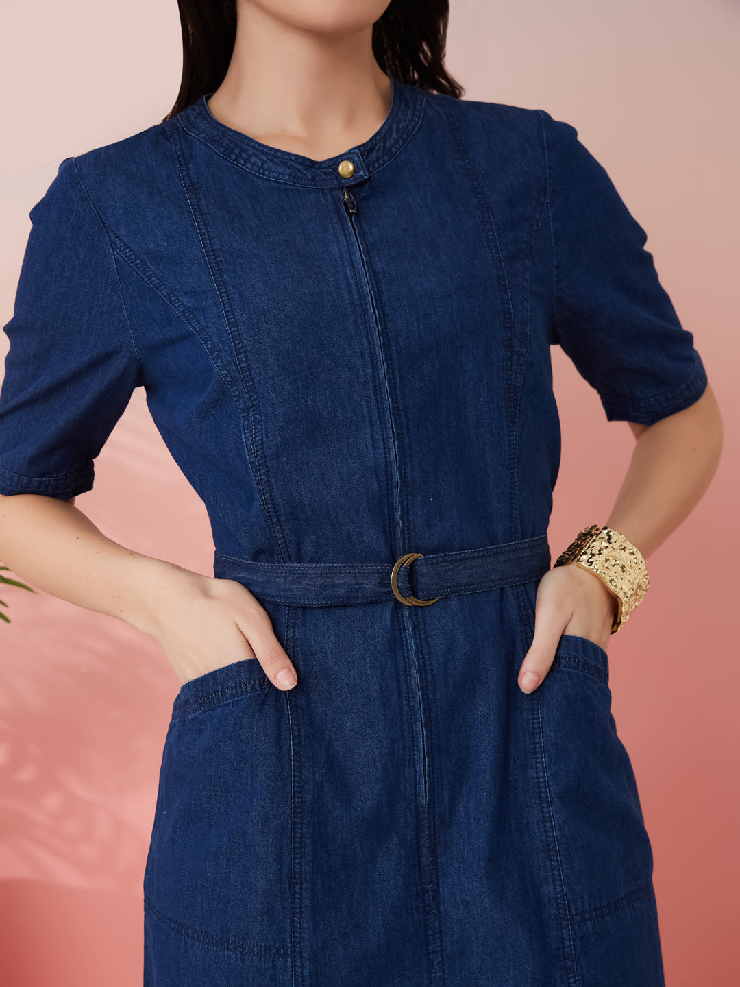 Latin Quarters Women's Blue Solid Round Neck Half Sleeves Casual Bodycon Dress