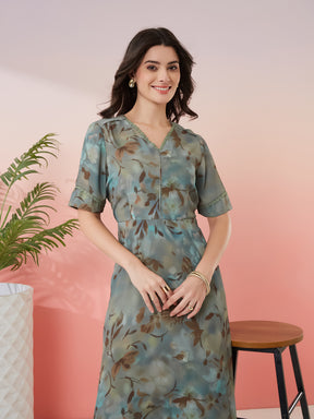 Latin Quarters Women's Green Printed V-Neck Half Sleeves Casual A-Line Dress