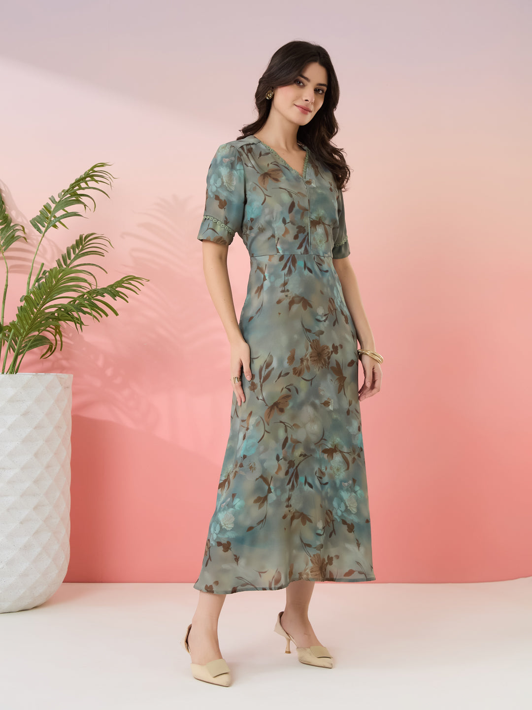 Latin Quarters Women's Green Printed V-Neck Half Sleeves Casual A-Line Dress