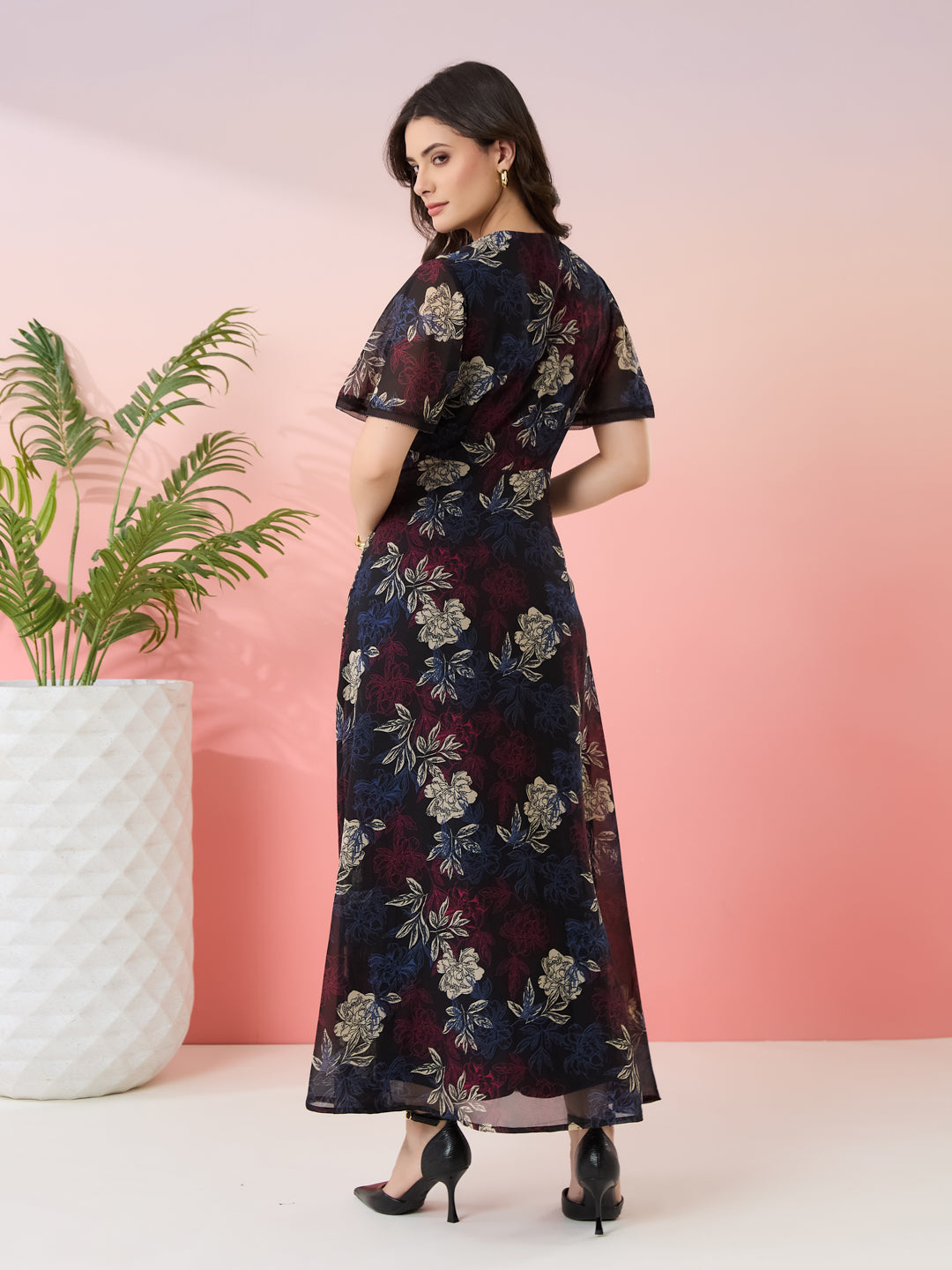 Latin Quarters Women's Black Printed V-Neck Half Sleeves Casual Fit & Flare Dress