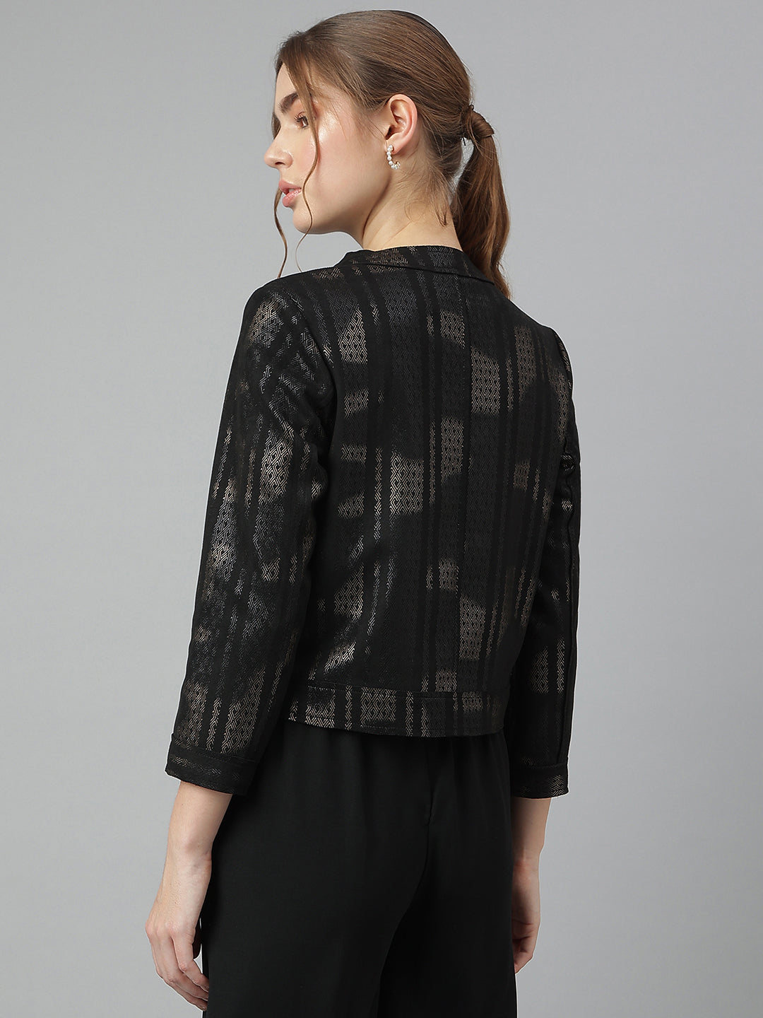 Black Mandarin Collar Long Sleeves Printed Jacket For Casual Wear