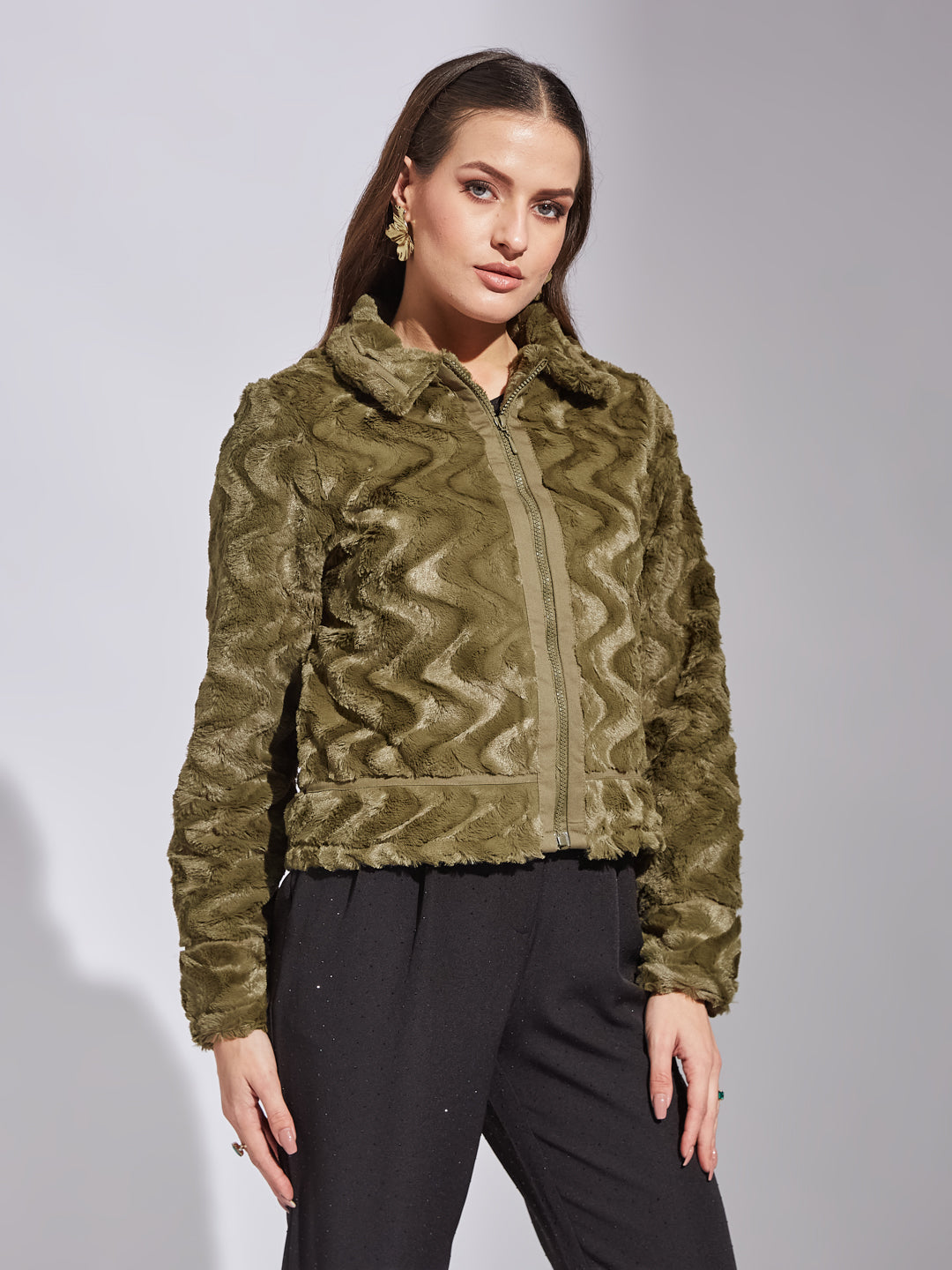 Latin Quarters Women Green Collar Neck Solid Jacket For Casual Wear