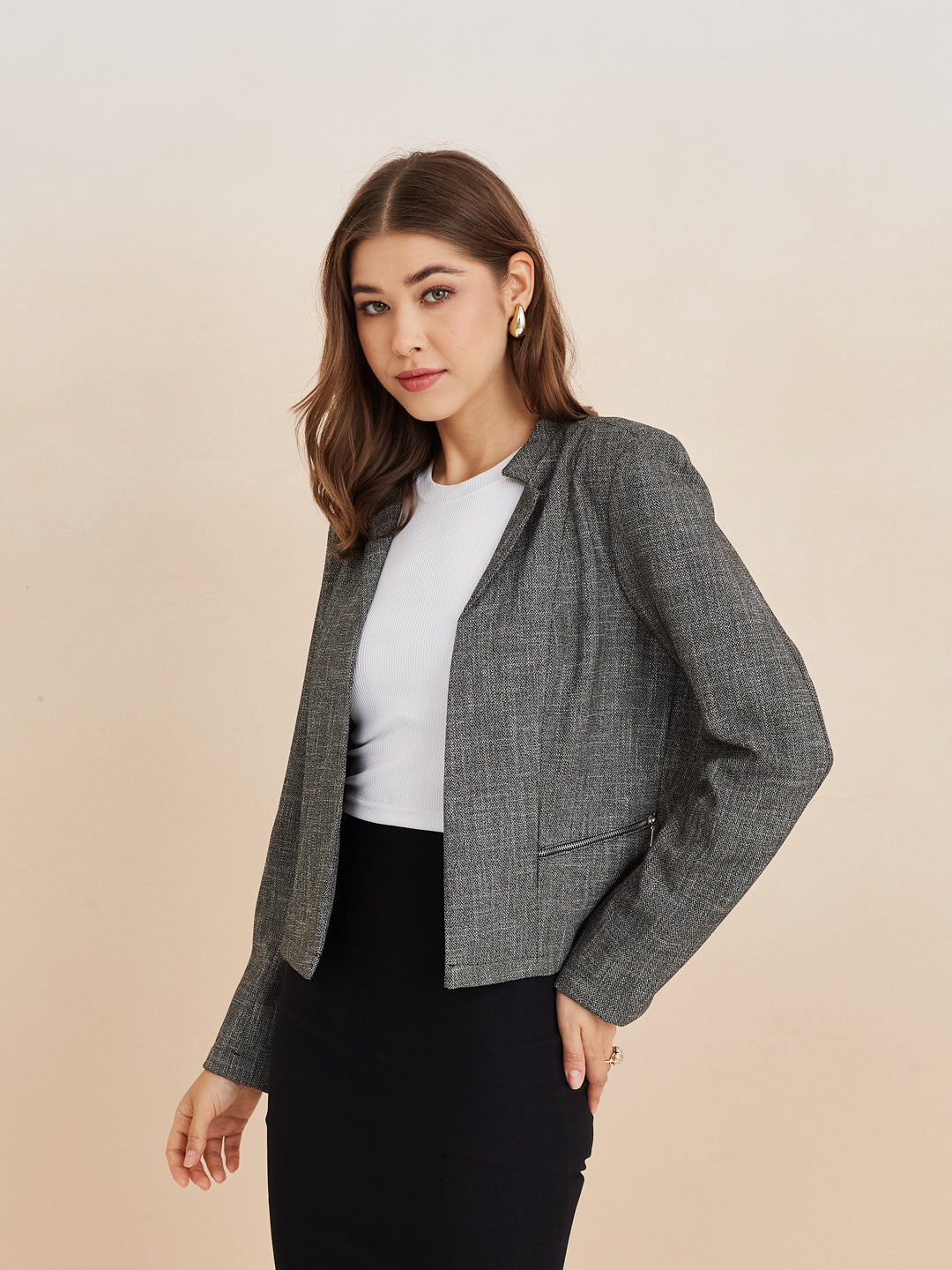 Latin Quarters Women'S Black Collar Neck Full Sleeves Solid Casual Coat