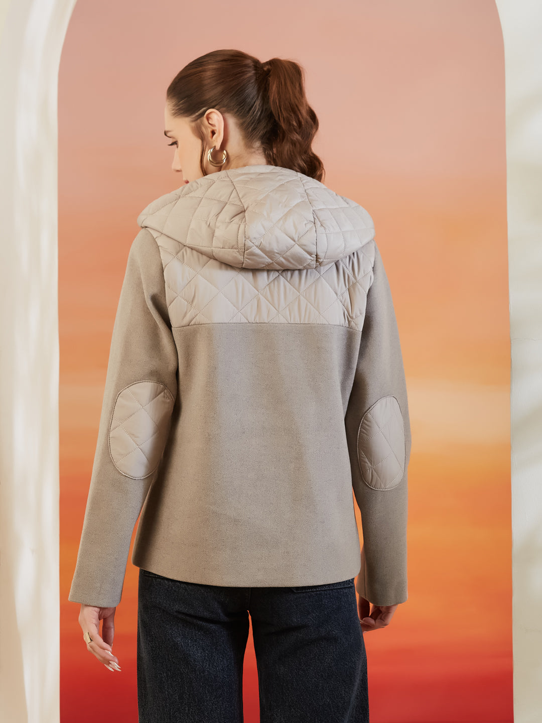 Latin Quarters Women's Beige Solid Full Sleeves Hooded Neck Casual Hooded Jacket