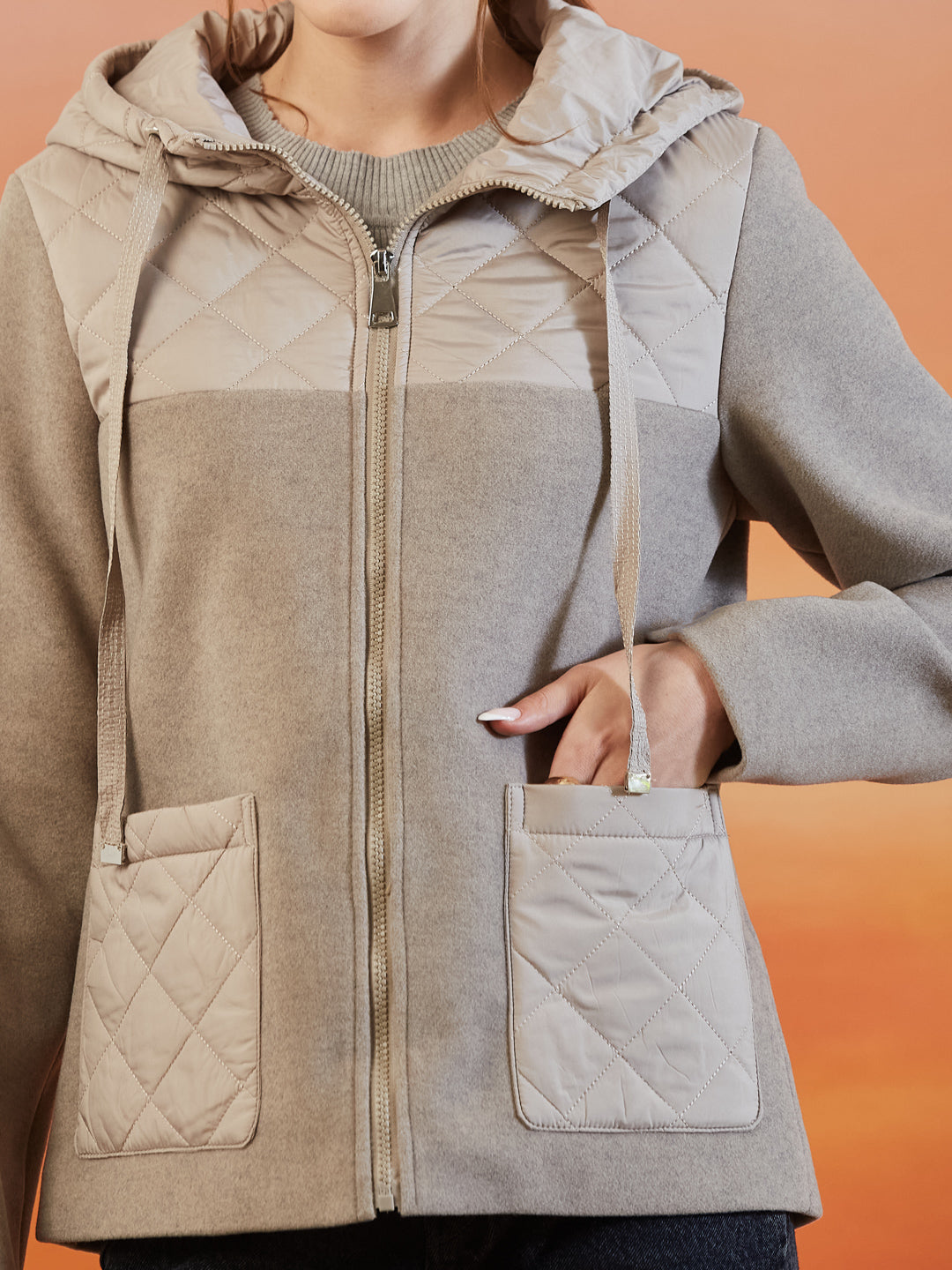 Latin Quarters Women's Beige Solid Full Sleeves Hooded Neck Casual Hooded Jacket